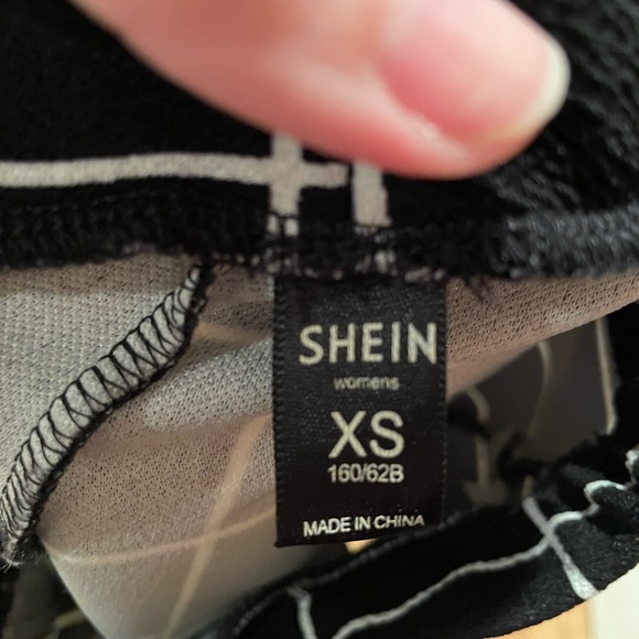 SHEIN Windowpane High Waisted Shorts size XS - Picture 6 of 6